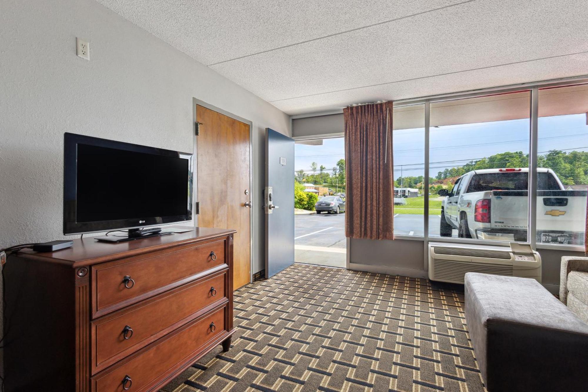 Relax Inn By Oyo Greeneville Near Hwy Us-321 Exterior foto